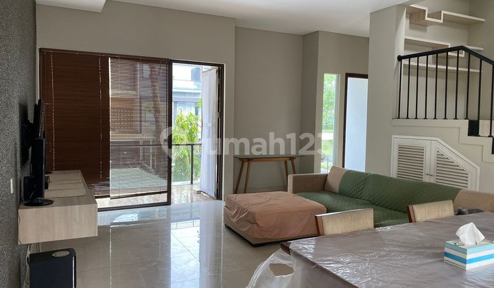 Dijual Rumah Bagus, Lingkungan Asri, di Cluster Heliconia, De Park, Bsd