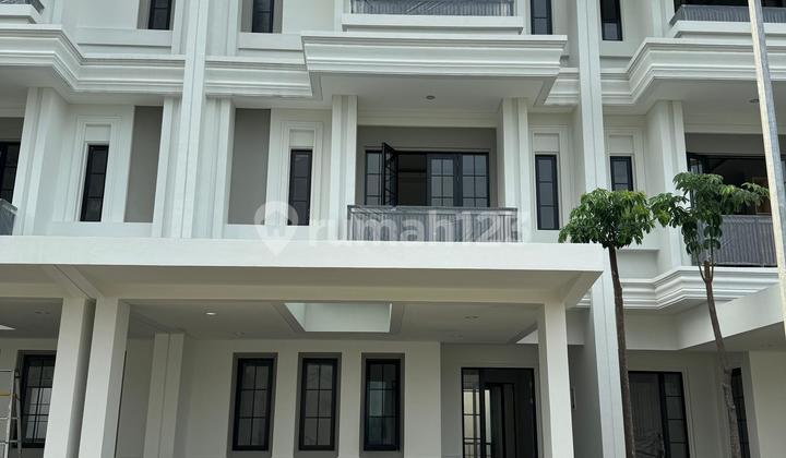3-Storey House, Green Environment, Ready to Live In, at Sutera Winona Alam Sutera