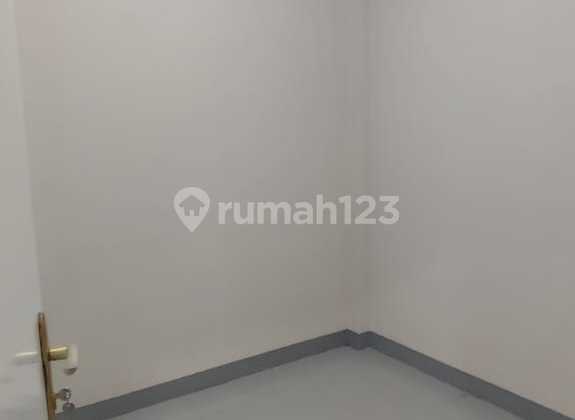 For Rent 3-Story Shop House, Strategic Location, In Harmoni Cimone Tangerang