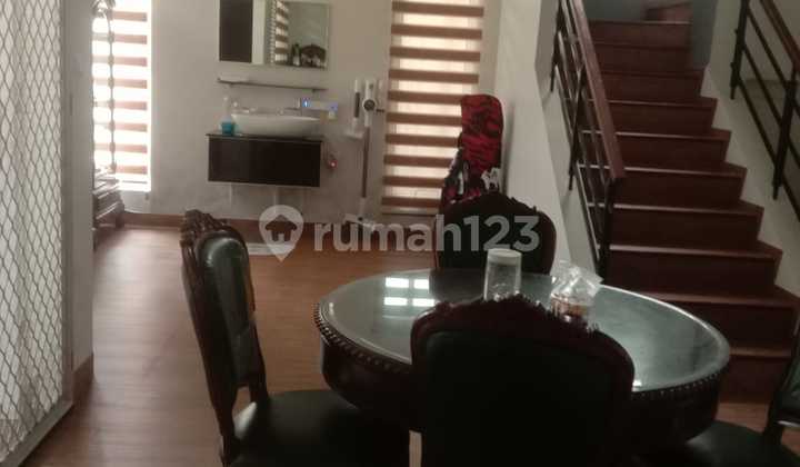 Dijual Rumah Bagus, Lingkungan Asri, Siap Huni, Di Serenade Lake Gading Serpong 2