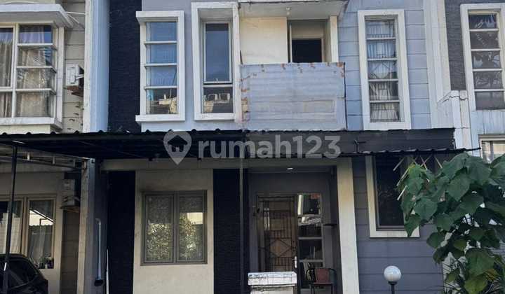 For Sale Nice House, Beautiful Environment, In Fluorite Cluster, Gading Serpong