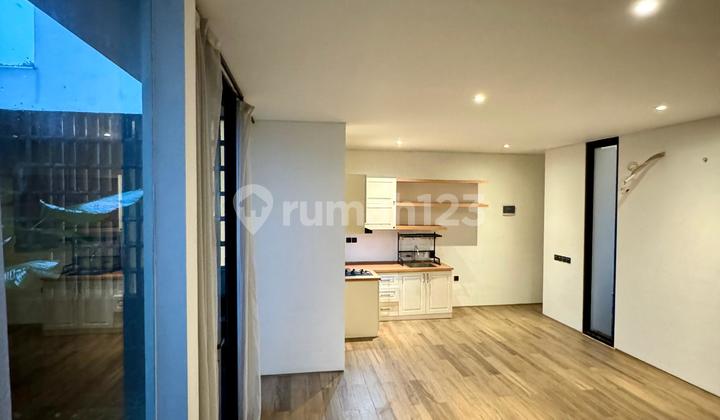 Rumah modern siap huni di Bintaro Jakarta Selatan  2