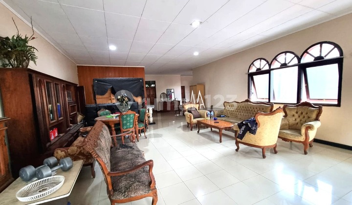 Rumah mewah 2 lantai siap huni dalam cluster di Permata hijau  2