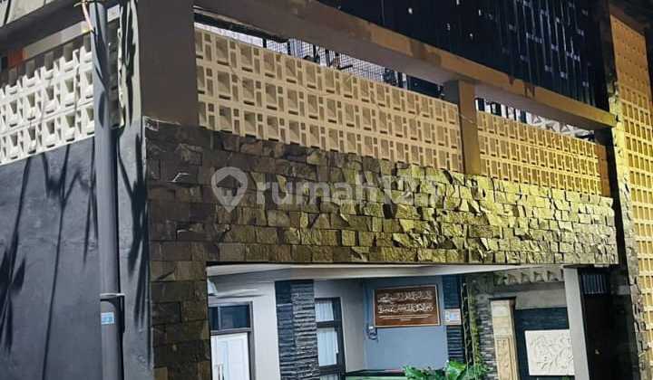 Dijual Cepat Rumah di Jalan Karya Bakti Cijantung Jakarta Timur