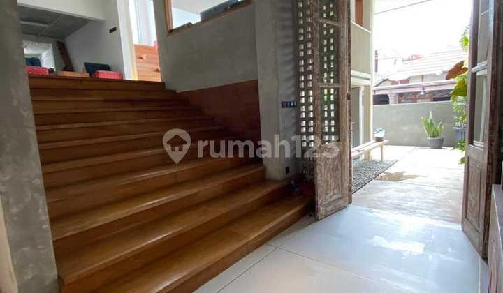 Ready-to-Occupy 2-Storey House in Kayu Putih, East Jakarta 2