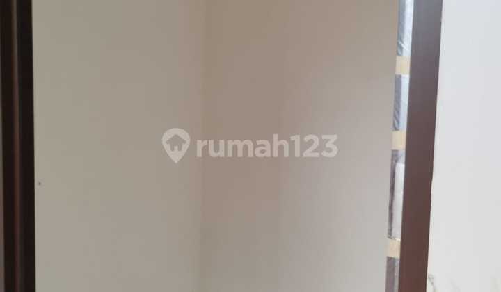 Disewakan Rumah Semi Firnish Clustwr Shinano Jakarta Garden City 2