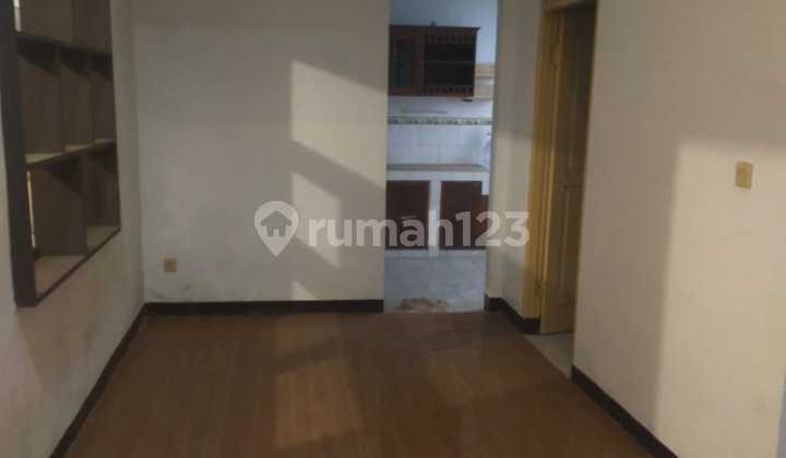 Ready-to-Occupy House in Galaxy Non-Cluster, Bekasi Ready-to-Occupy House in Galaxy Non-Cluster, Bekasi