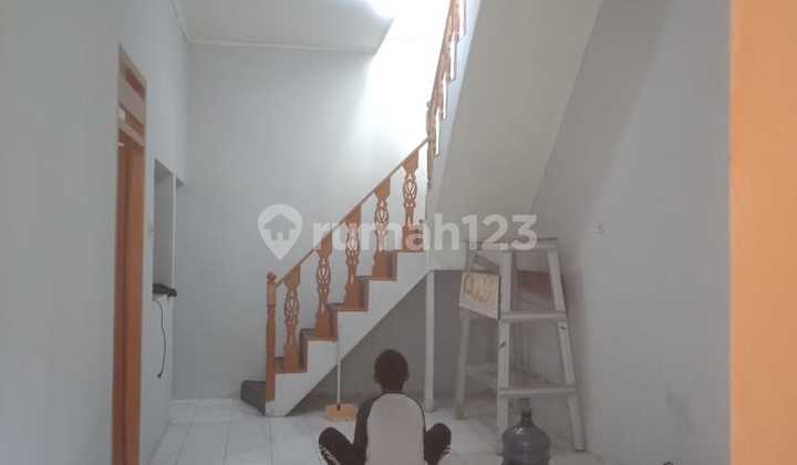 Disewakan Rumah Siap Huni di Pejuang Dekat Harapan Indah Bekasi 2