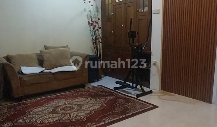 For Sale Beautiful House Graha Raya For Sale Beautiful House Graha Raya
