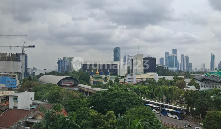 Luxury Apartment in the Heart of Jakarta, Strategic Location Close to Everywhere 2