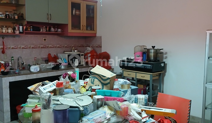 For Sale 2-Story Move-In Ready House, Beautiful Semanan Garden,******** 2