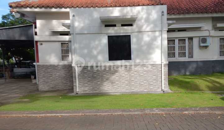 Rumah Posisi Hoek Kamar 4 Di Kawasan Favorit Kota Baru Parahyangan Tatar Jingganagara Bandung