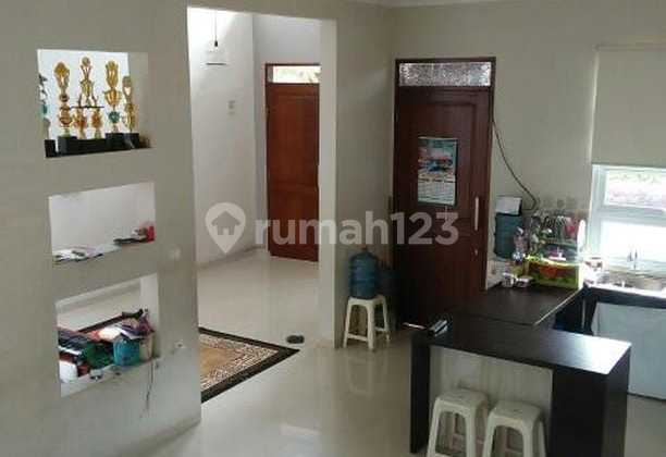 For Sale Rumah Hoek Semi Furnished Di Lokasi Strategis Pinus Regency Soekarno Hatta Bandung 2