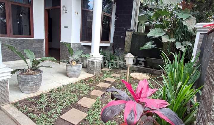 Hunian Nyaman Dan Asri Rumah 2 Lantai Di Sayap Margacinta Bandung - Em