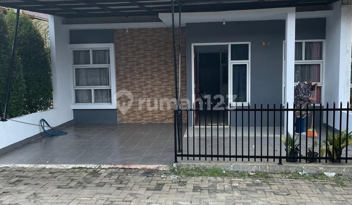 Ready-to-Occupy House Near Mosque, KPR Available, Maruyung Limo Depok