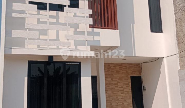 New House Eligible for Mortgage Near Toll Gate, Jaka Mulya Cluster, Bekasi 2