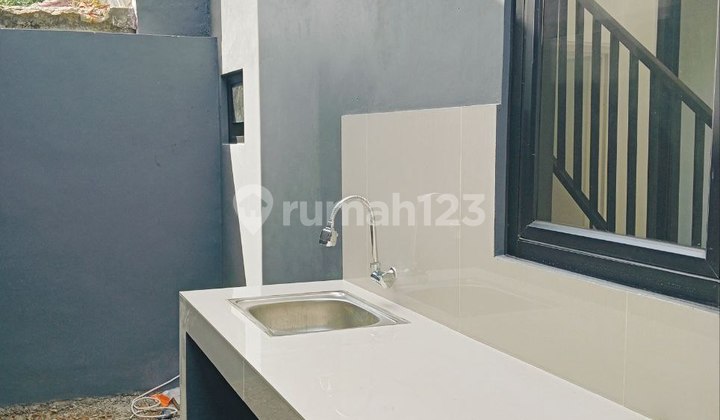 New Ready-to-Live House Near Toll Road, Sawangan Hospital, Depok, West Java BSI 2