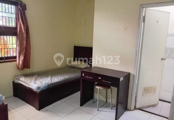 Ready-to-Occupy Boarding House for Sale Near UIN, 13 Rooms Near UIN Ciputat Tangsel 2