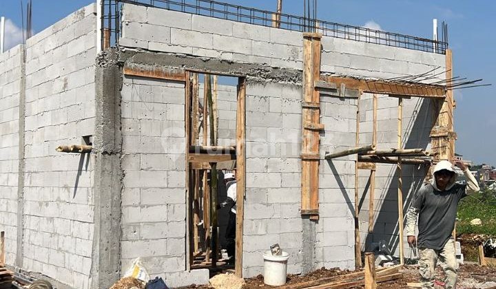 Affordable 2-Story House Near City Area Dago Bandung West Java For Sale 2