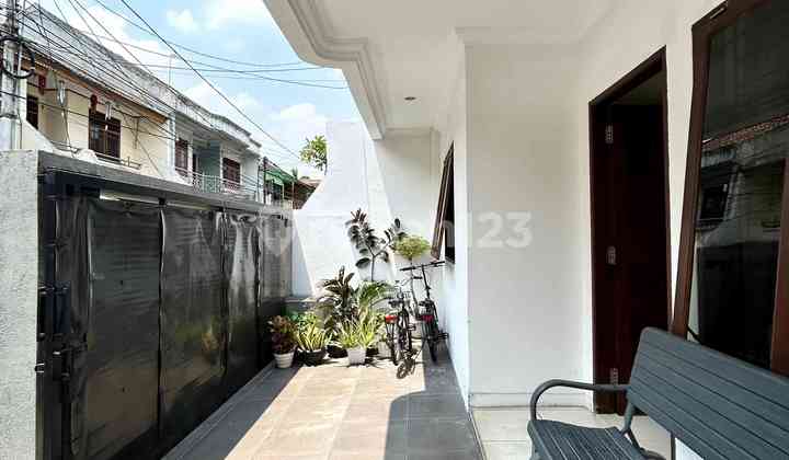 Rumah Modern Minimalis Siap Huni, Akses 2 Mobil 2