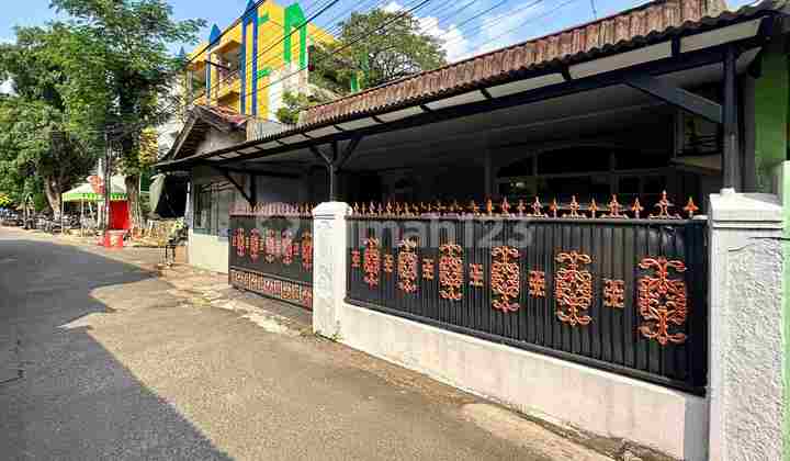 Rumah Siap Huni dan Kios 4 Pintu Dekat Pasar