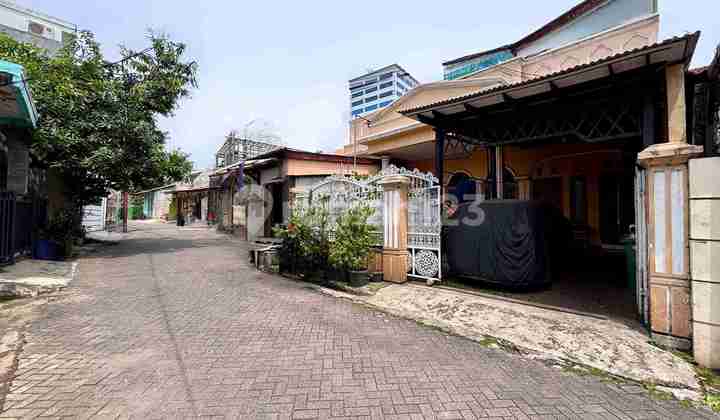 Rumah Siap Huni, Akses Jalan 2 Mobil