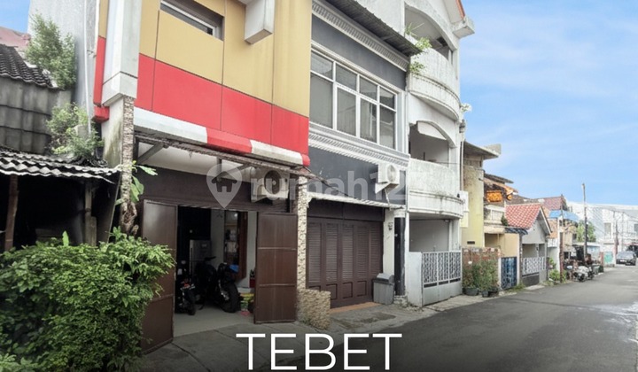 Cheapest !! For Sale 3-Storey Boarding House with 2-Car Road Access in Sahardjo, Strategic Location Negotiable !