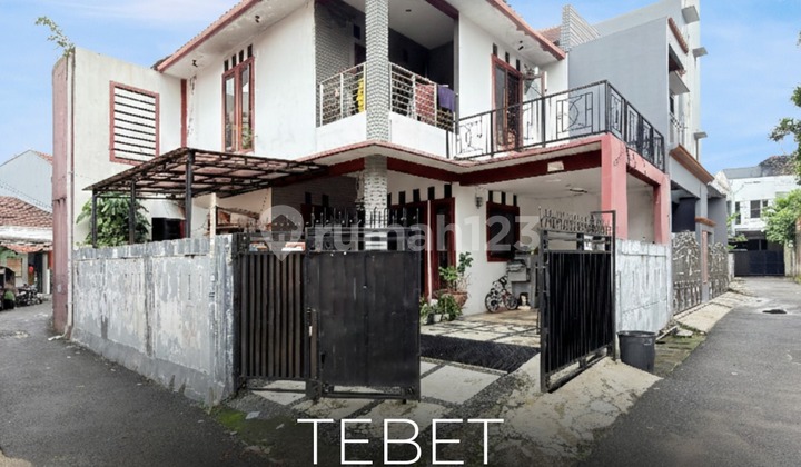 Termurah !! di Jual Rumah Siap Huni 2 Lantai Posisi Hoek Akses Jalan 1 Mobil, Nego!