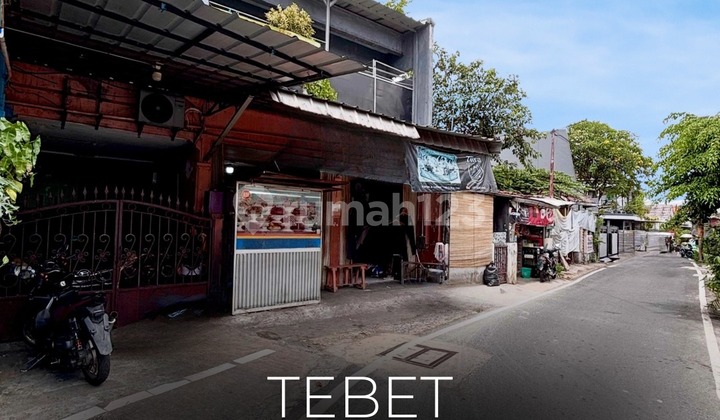 Cheapest!! For Sale House, Shop, and Ready-to-Occupy Boarding Houses, 2 Floors, in Tebet - Menteng Dalam, 2-Car Road Access, Strategic Location, Negotiable!