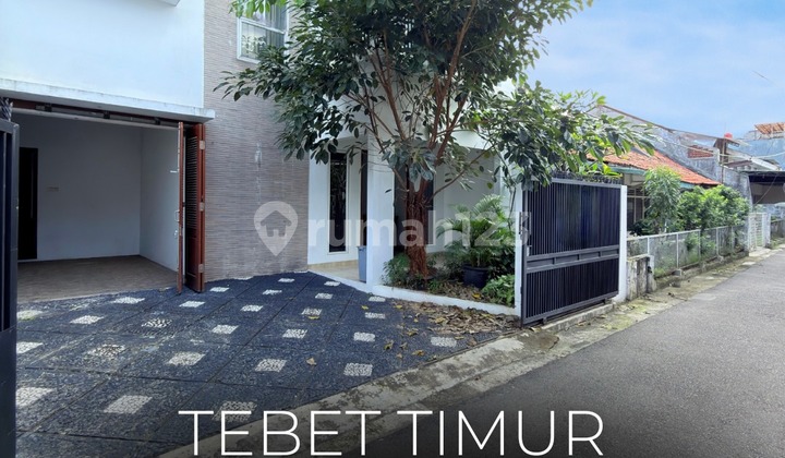 Termurah !! di Jual Rumah Mewah 2 Lantai Plus Rooftop di Tebet, Akses 1 Mobil Nego !