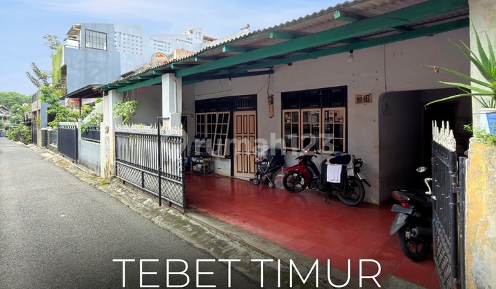 Termurah !! di Jual Rumah Hitung Tanah di Tebet Timur, Akses Mudah Jalan 1 Mobil, Lokasi Strategis Nego !