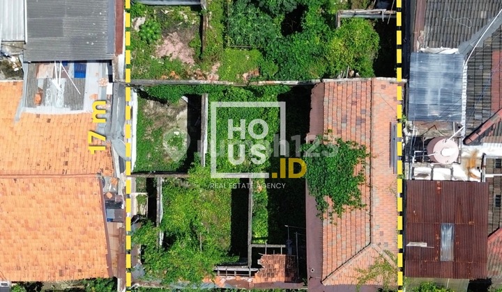 Termurah !! di Jual Rumah Hitung Tanah di Tebet Barat, Akses Jalan 3 Mobil Lebar, Lokasi Strategis, Nego ! 2