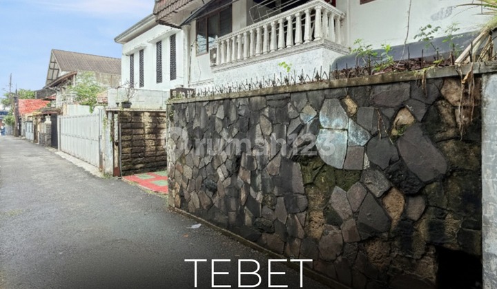 Termurah !! di Jual Rumah Siap Huni 2 Lantai di Tebet, Akses Mudah Jalan 1 Mobil, Lokasi Strategis, Nego !