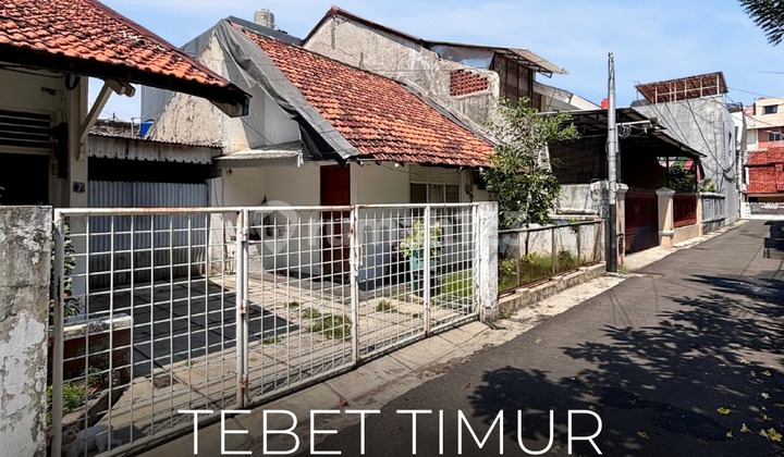 TERMURAH !! TURUN HARGA RUMAH HITUNG TANAH DI TEBET TIMUR, AKSES JLN 1 MOBIL LEBAR, LOKASI SUPER STRATEGIS, HARGA NEGO !