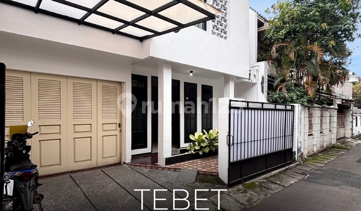 CHEAPEST!!, READY-TO-OCCUPY HOUSE FOR SALE IN TEBET, SINGLE-CAR ROAD ACCESS, CLOSE TO TWO-CAR ROAD, STRATEGIC LOCATION, NEGOTIABLE PRICE!