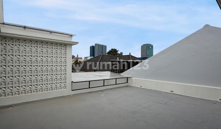 Cheapest!! For Sale, Brand New House in Cempaka Putih, 2 Units Available! Wide Road Access, Strategic Location, Negotiable!! 2