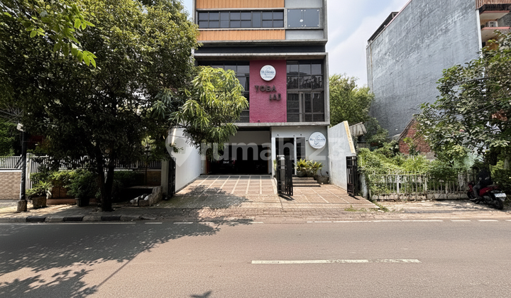 Termurah !! di Jual Ruko 4 LT di Bendungan Hilir Lokasi Strategis di Pusat Kota, Dekat ke Senayan dan Jl Sudirman , Akses Jalan Lebar, Harga Nego ! Termurah !! di Jual Ruko 4 LT di Bendungan Hilir Lokasi Strategis di Pusat Kota, Dekat ke Senayan dan Jl Sudirman , Akses Jalan Lebar, Harga Nego !