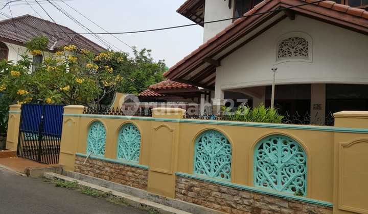 Hoek Strategy House Kemanggisan Ilir West Jakarta Hoek Strategy House Kemanggisan Ilir West Jakarta