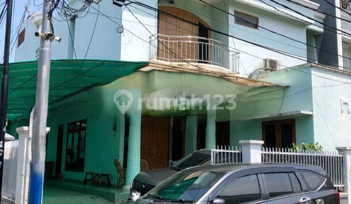 Rumah Hook 2 Lantai Nyaman Asri Grogol Jakarta Barat Rumah Hook 2 Lantai Nyaman Asri Grogol Jakarta Barat