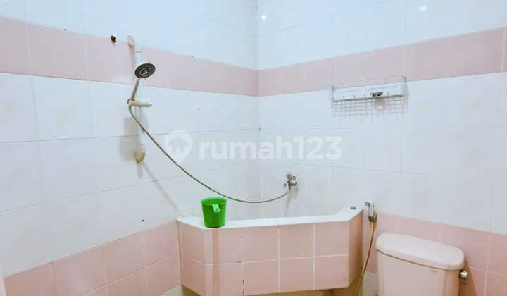 Rumah Cluster Strategis Siap Huni di Graha Estetika 2