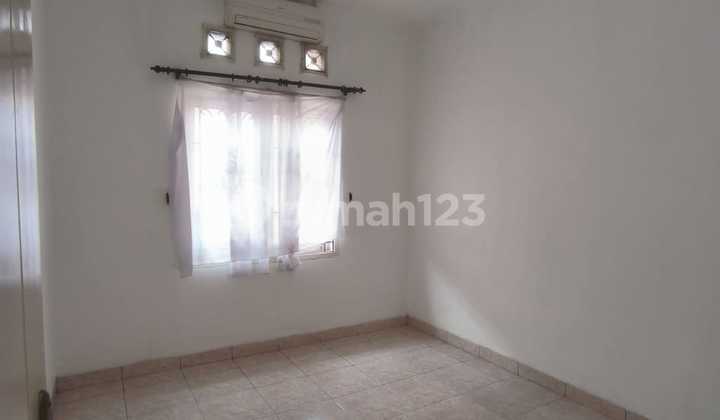 Rumah Premium Startegis Siap Huni di Puri Mediterania 2