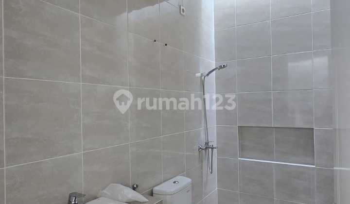 Rumah Bagus Siap Huni di Cluster Redterracotta Citragrand 2
