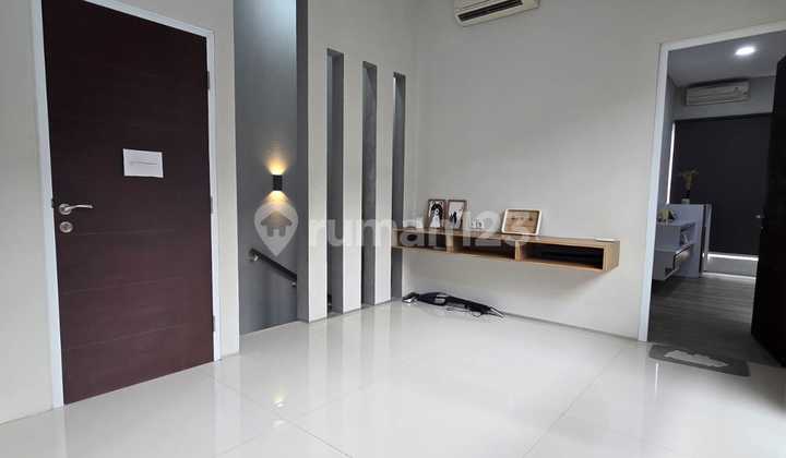 Rumah Mewah Full Furnished Siap Huni di Jalan Lompobatang 2