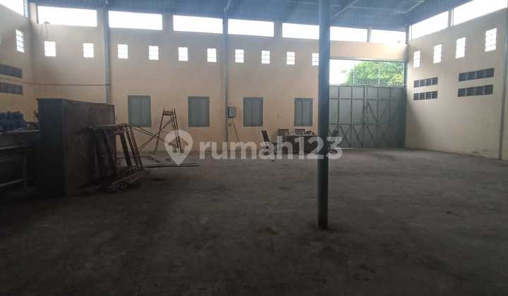 Gudang Siap Pakai Usaha Bagus di Brangsong Kaliwungu