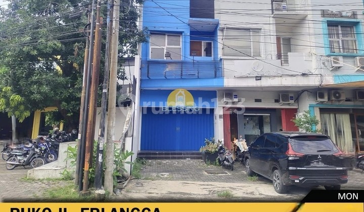 Ruko Strategis Siap Pakai Bagus di Jalan Erlangga