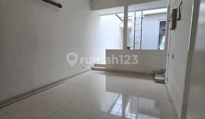 Rumah Premium Eksklusif Siap Huni di Candigolf Residence 2