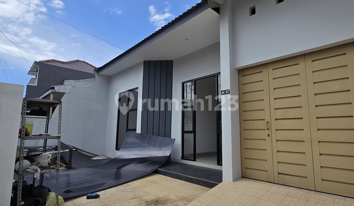 Premium Ready-to-Occupy Strategic House in Sembodro Pondok Indraprasta 1