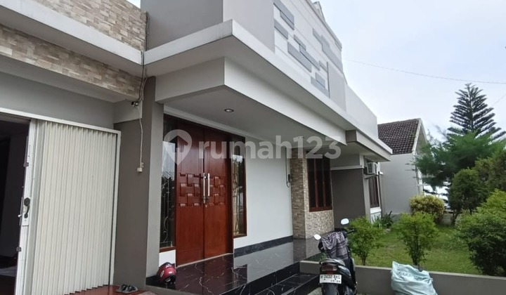 Premium Ready-to-Use Strategic House on Jalan Kawi Gajahmungkur 1