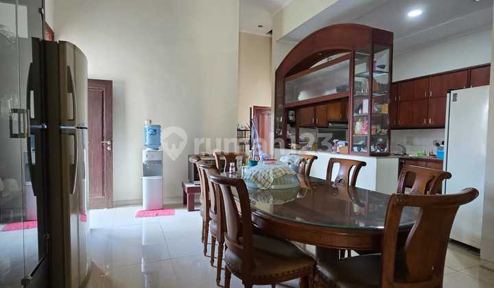 Rumah Luas Strategis Siap Huni di Jalan Bulusan Selatan 2