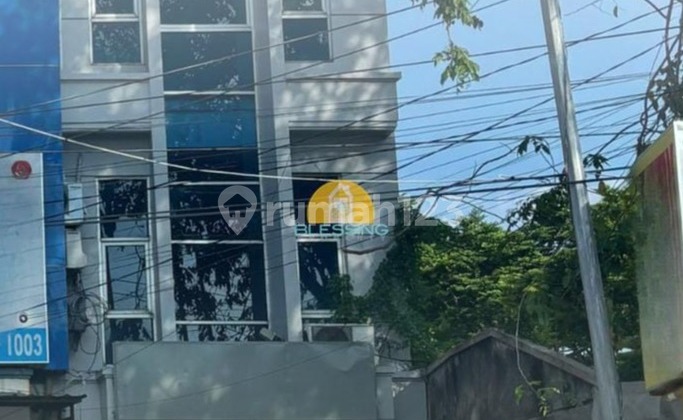 Ruko Eksklusif Untuk Usaha di Jalan Pierre Tendean